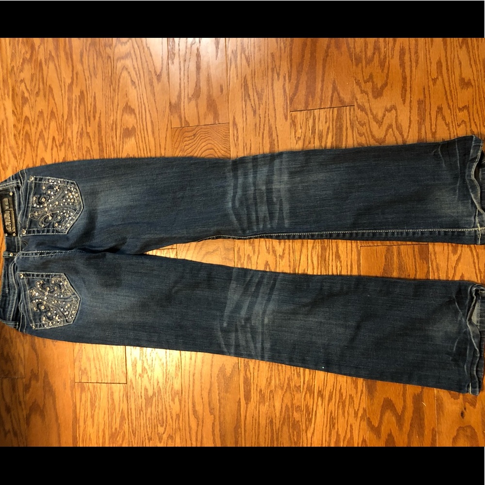 Women’s jeans